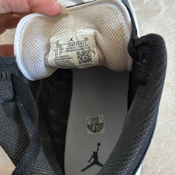 Air Jordan 1 MID navy white black sneakers - Picture 7 of 10